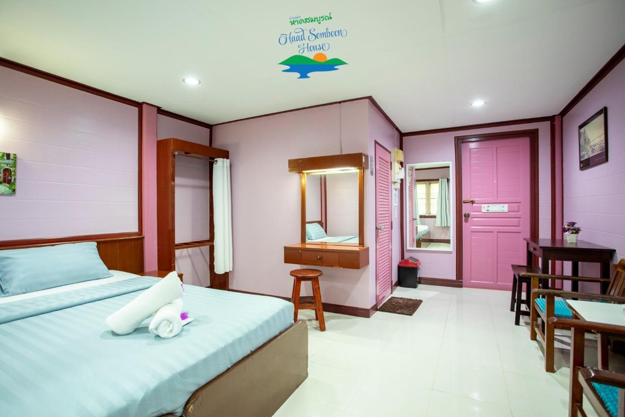 Hotel Haad Somboon House Bang Saphan Exterior foto