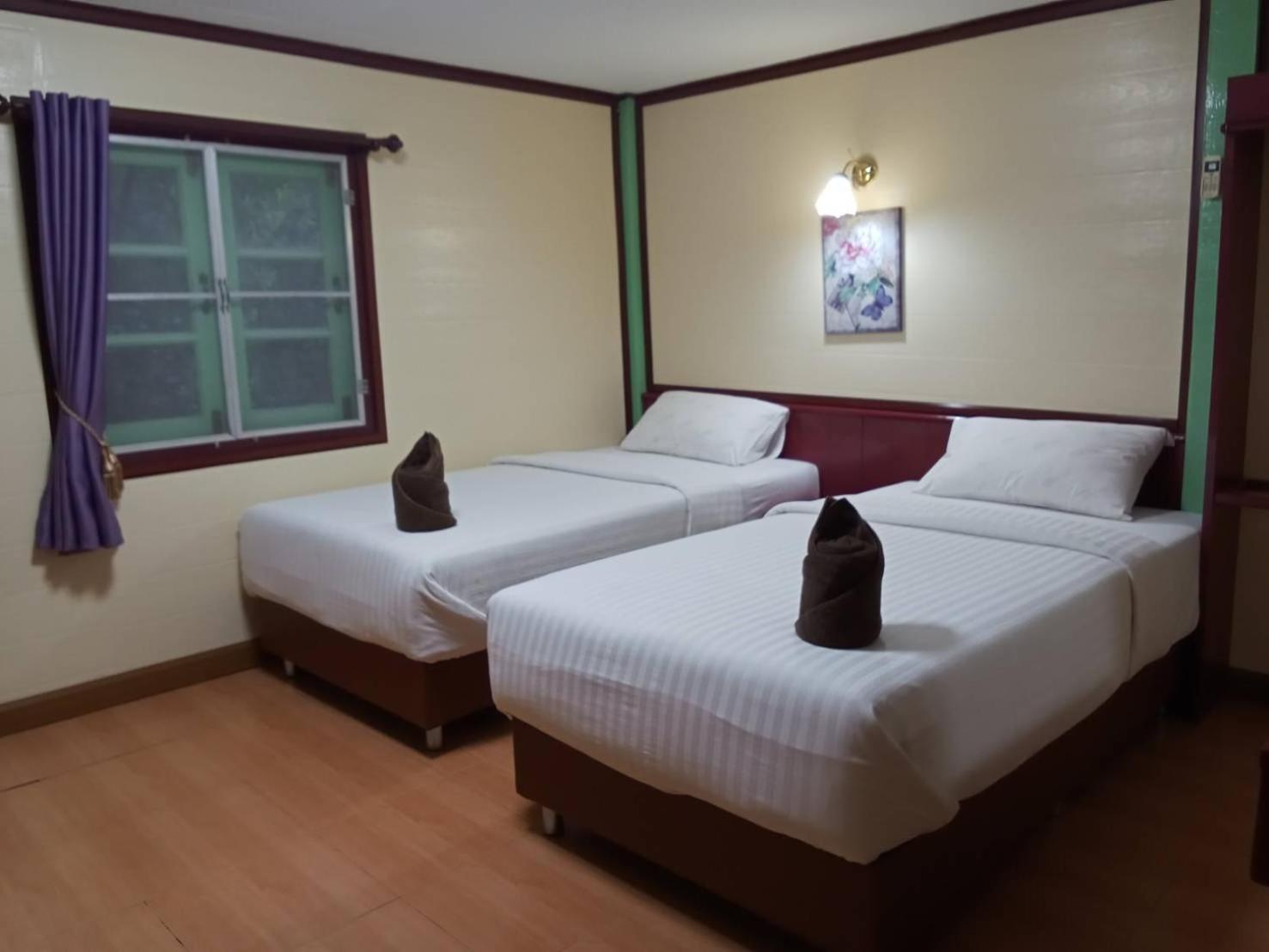 Hotel Haad Somboon House Bang Saphan Exterior foto