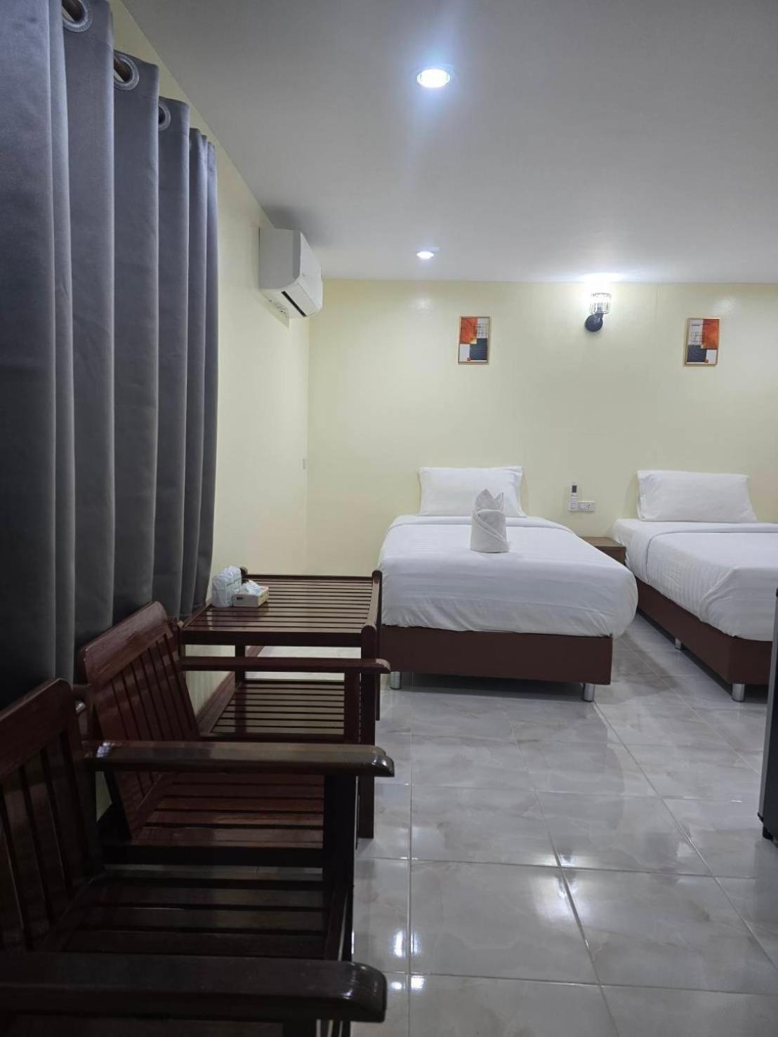 Hotel Haad Somboon House Bang Saphan Exterior foto