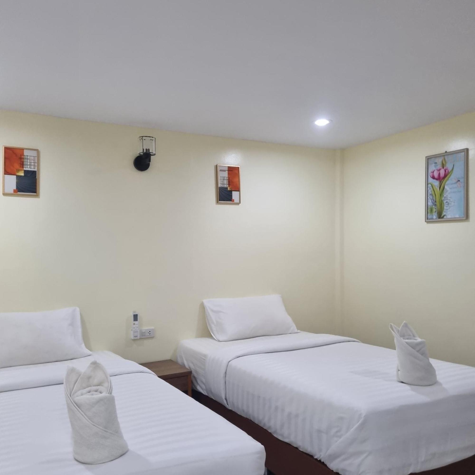 Hotel Haad Somboon House Bang Saphan Exterior foto