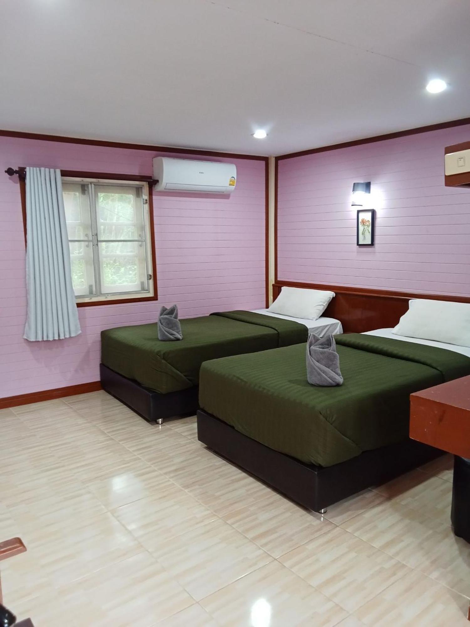 Hotel Haad Somboon House Bang Saphan Exterior foto