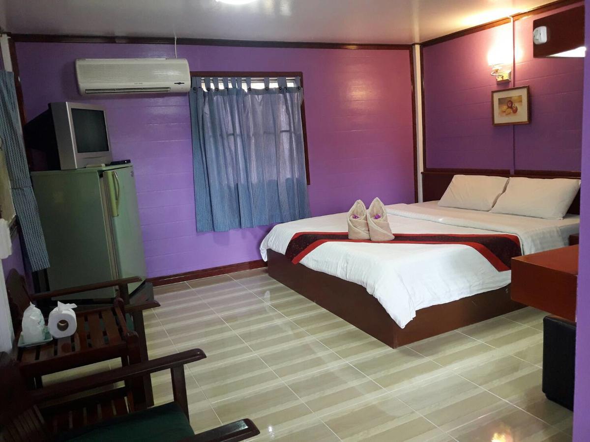 Hotel Haad Somboon House Bang Saphan Exterior foto