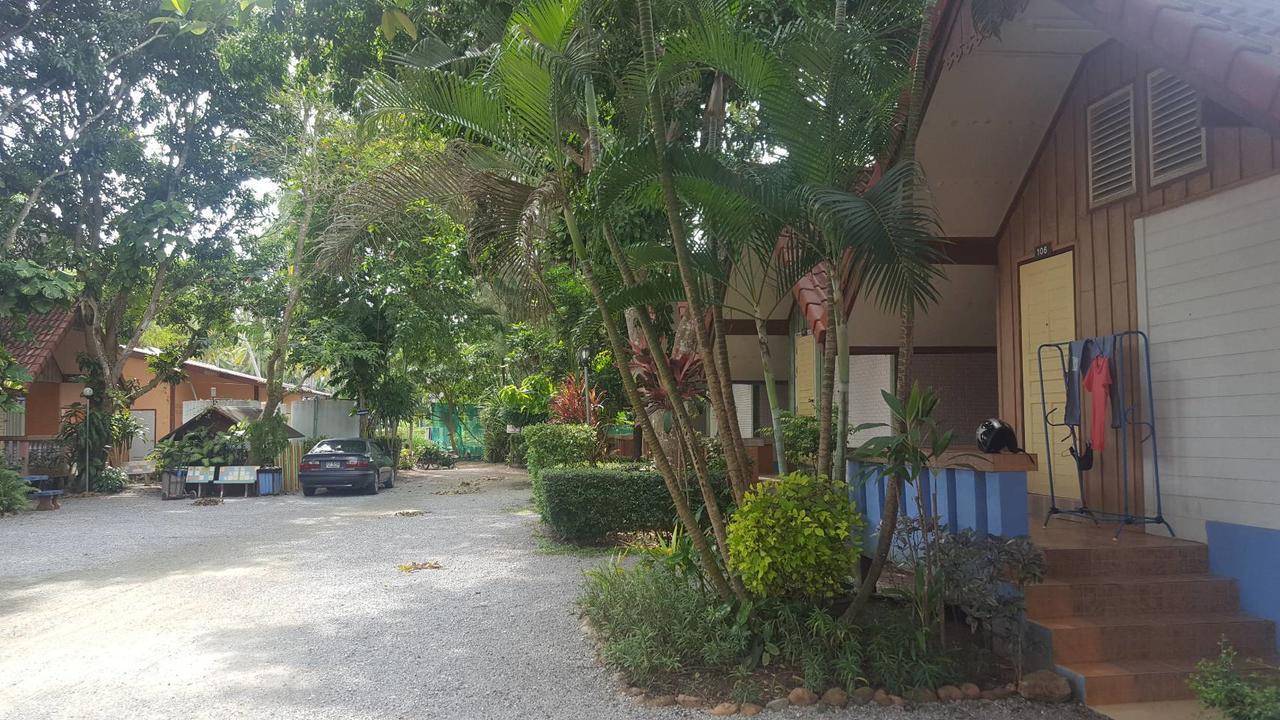 Hotel Haad Somboon House Bang Saphan Exterior foto