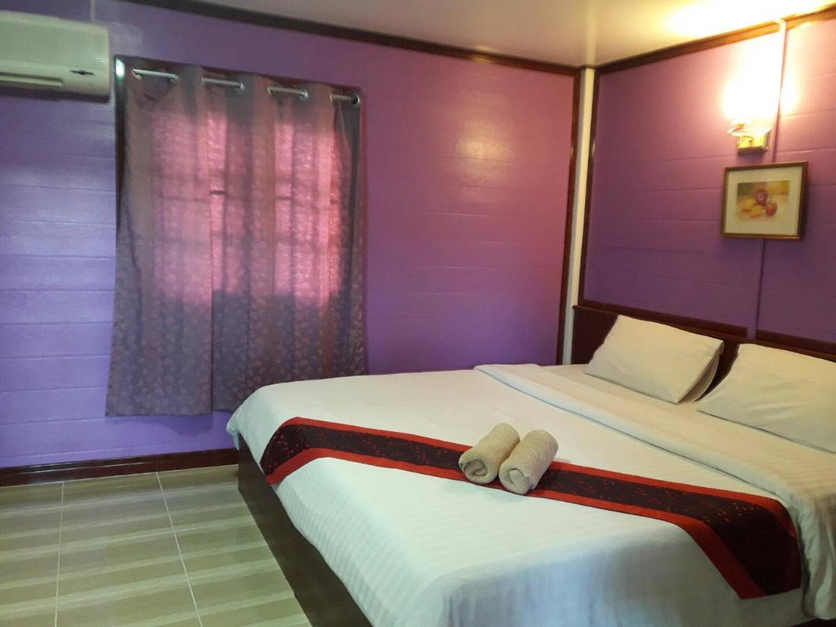 Hotel Haad Somboon House Bang Saphan Exterior foto